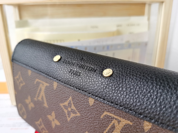 LVコピーウォレット細部ディテール